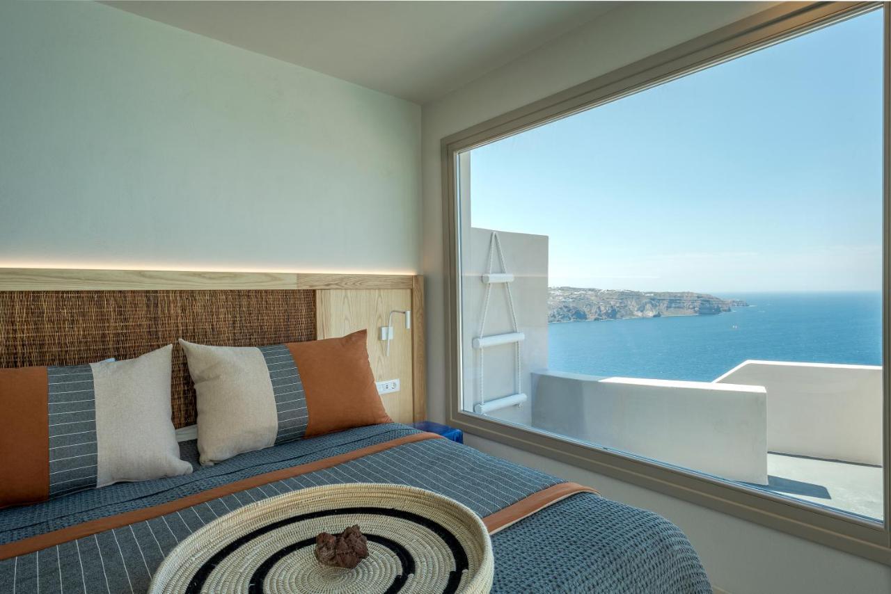 Grand View - Megalochori Santorini Aparthotel 3*